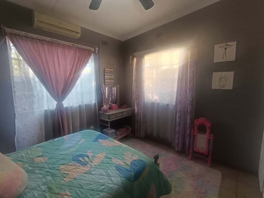 4 Bedroom Property for Sale in New Park Northern Cape